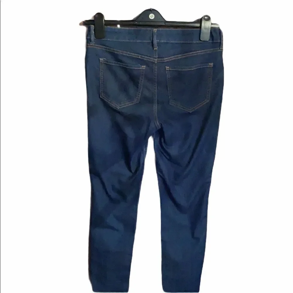Old Navy Super Skinny Size 6